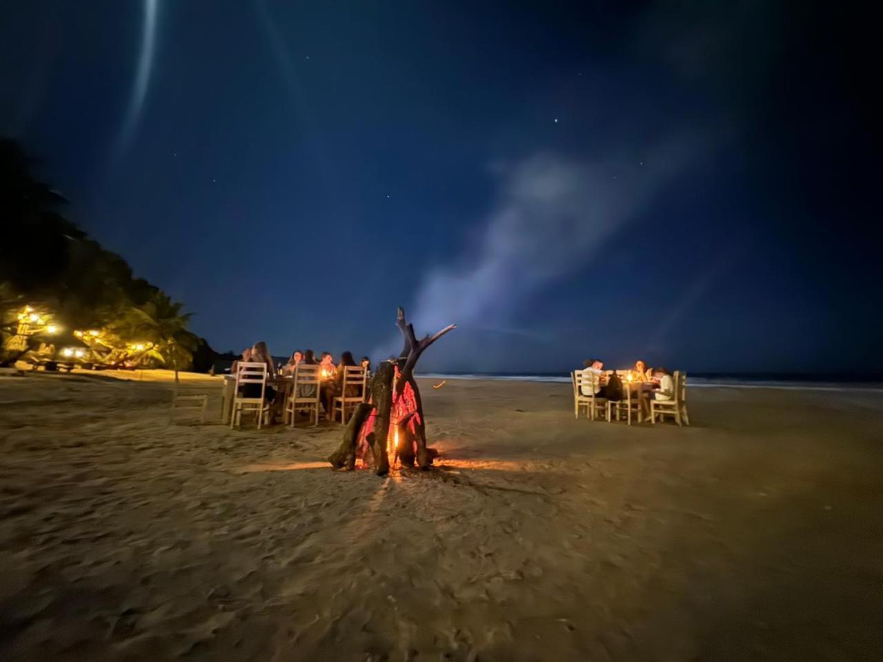 ホテル Esperanza Beach Mawella タンガラ エクステリア 写真